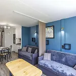 4 Pers, Balcon Sud Face Pistes, Cuisine Equipee, Skis Aux Pieds - - Fr-1-404-7
